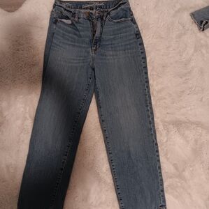 Universal thread jeans